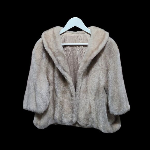 Vintage Regina Glenara Faux Fur Capelet - Picture 1 of 2